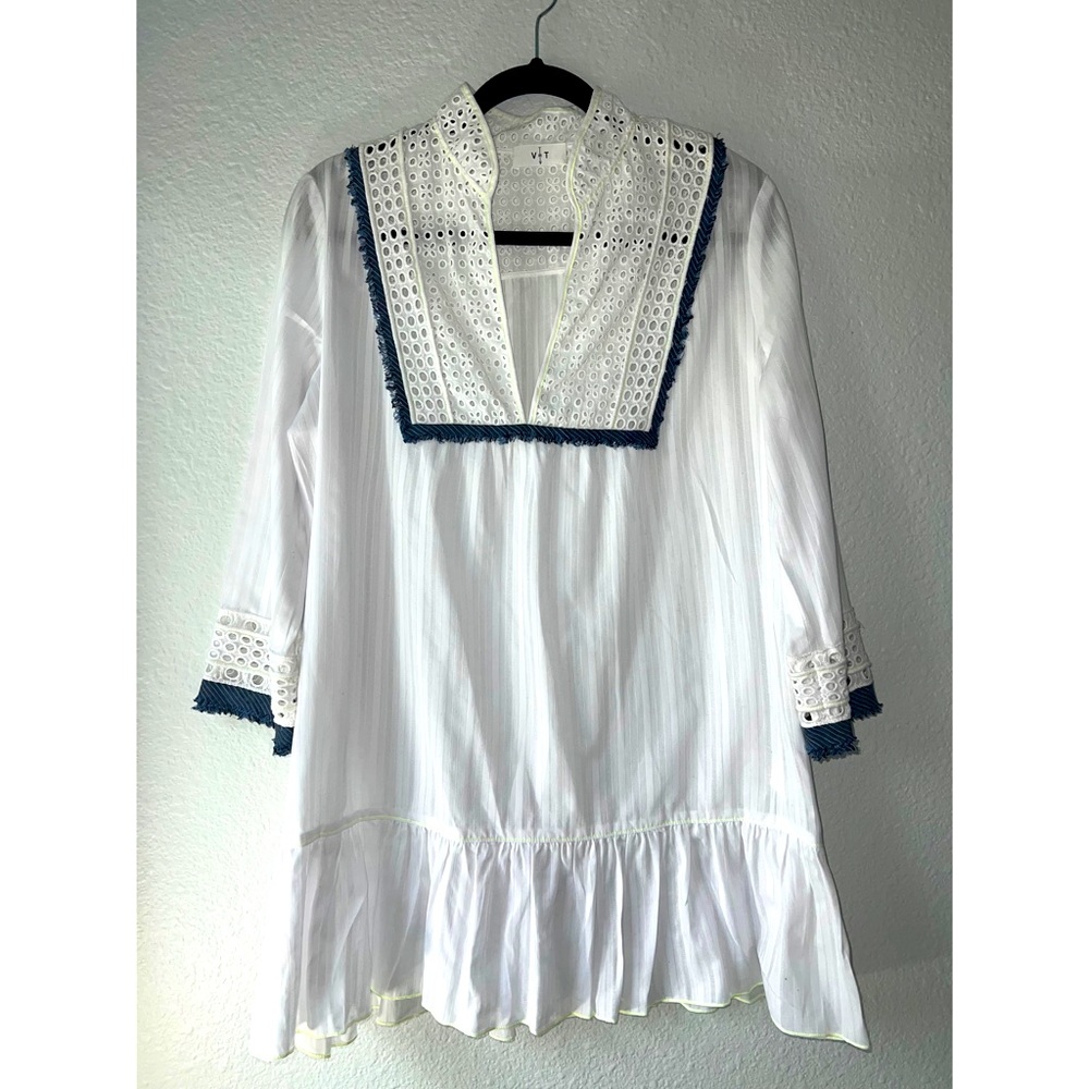 VMT White 100% Cotton Swimsuit Coverup Size M.